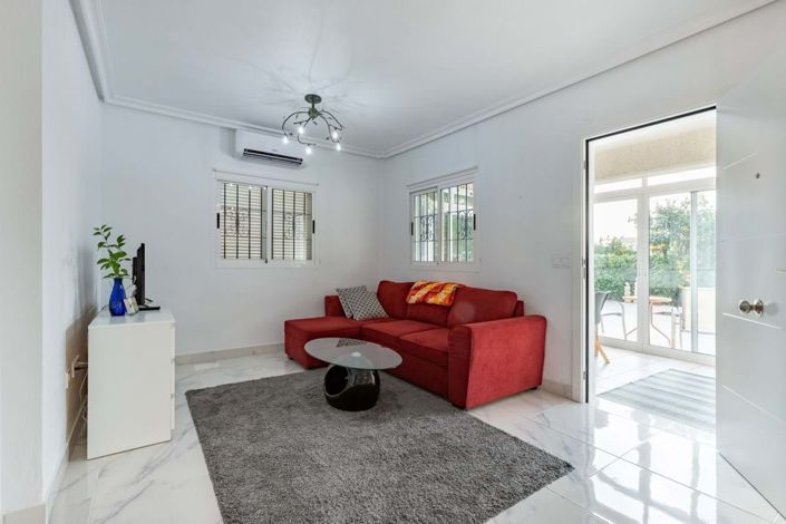 Image No.3-3 Bed Townhouse for sale