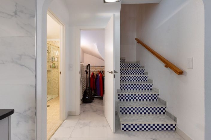 Image No.9-3 Bed Townhouse for sale