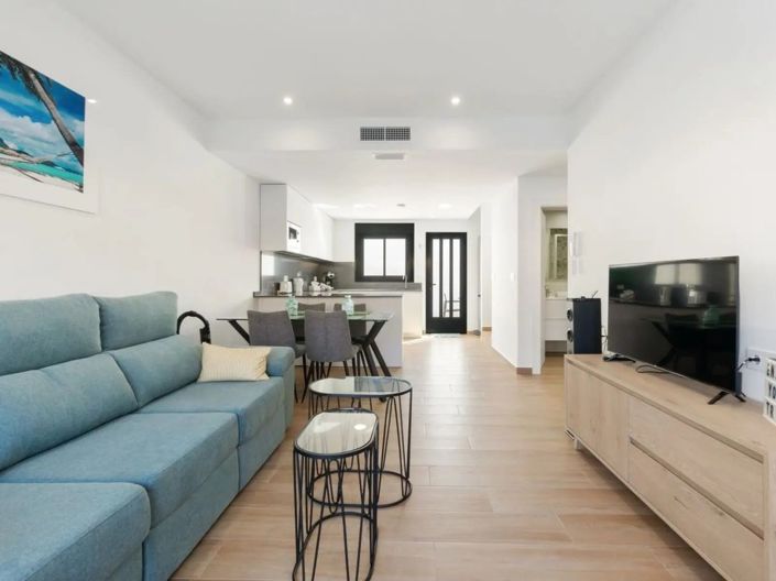 Image No.6-3 Bed Townhouse for sale