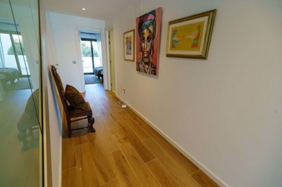 1447-526980-78d1f4f8b6655591b02d22fabb36a692d