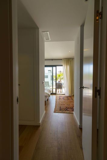 Image No.17-2 Bed Apartment for sale