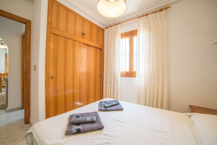 Image No.12-4 Bed Villa for sale