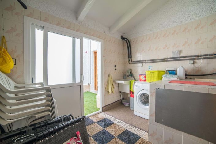 Image No.18-4 Bed Villa for sale