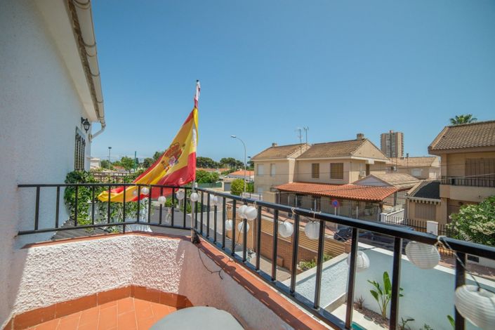 Image No.23-4 Bed Villa for sale