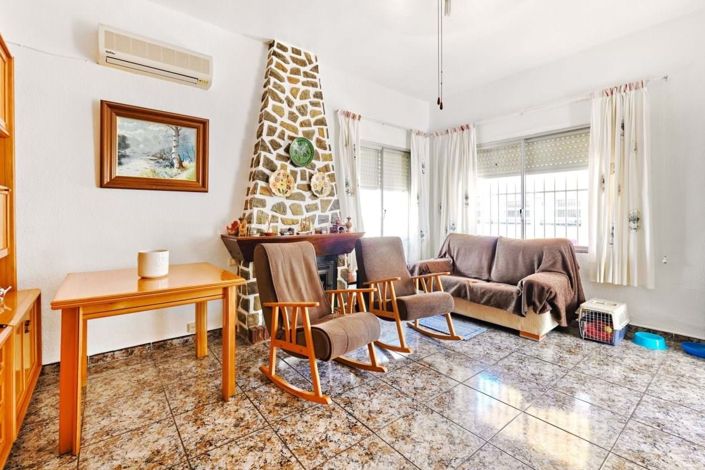 Image No.14-3 Bed Villa for sale