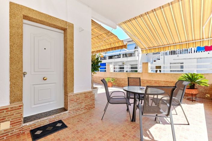 Image No.3-3 Bed Villa for sale