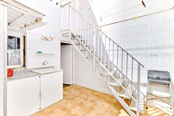 Image No.33-3 Bed Villa for sale