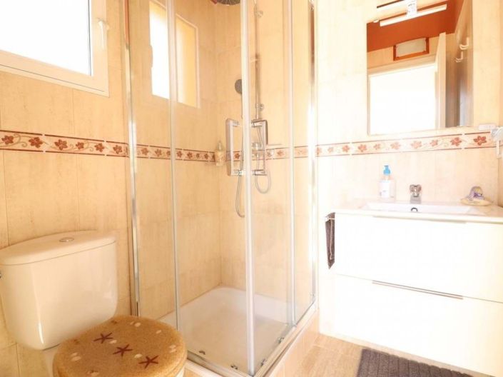 Image No.24-3 Bed Townhouse for sale