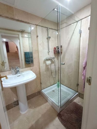 Image No.13-3 Bed Townhouse for sale