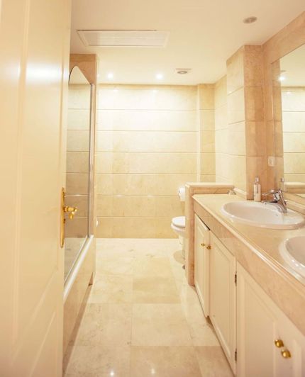 Image No.16-3 Bed Townhouse for sale