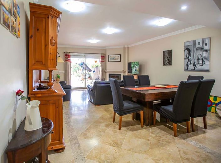 Image No.5-3 Bed Townhouse for sale