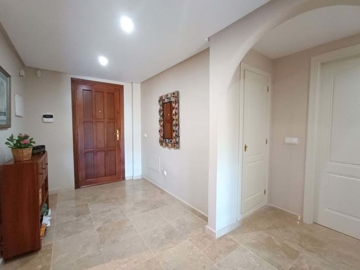 Image No.10-3 Bed Townhouse for sale