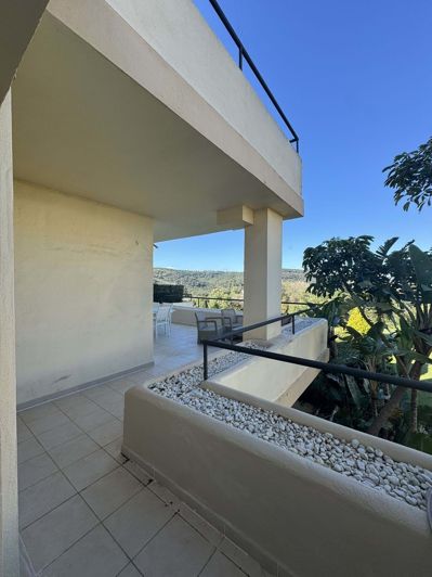 Image No.12-3 Bed Apartment for sale