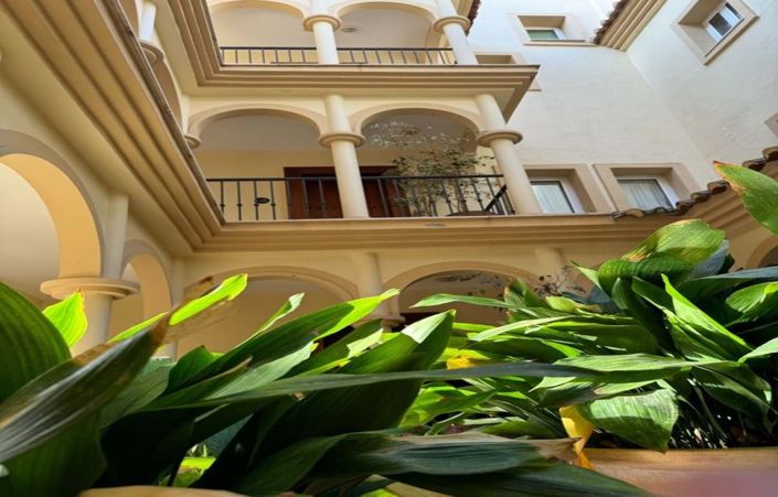 Image No.24-3 Bed Apartment for sale