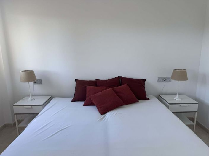 Image No.9-3 Bed Apartment for sale