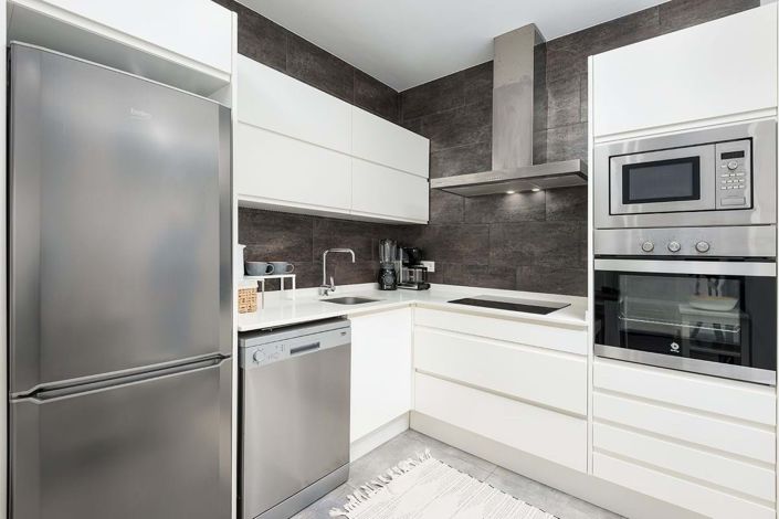 Image No.8-2 Bed Apartment for sale