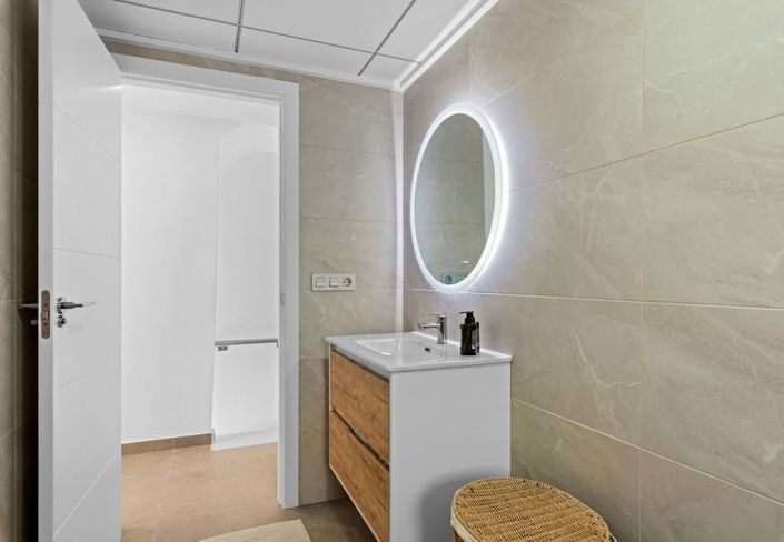 Image No.21-3 Bed Villa for sale