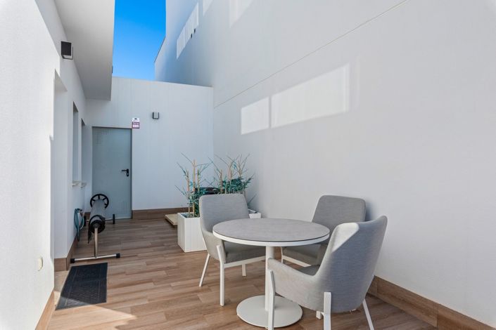 Image No.28-3 Bed Villa for sale