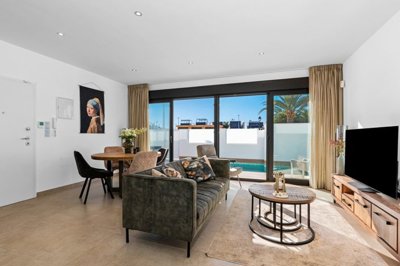 1447-531254-78d1f4f8b6655591b02d22fabb36a692d