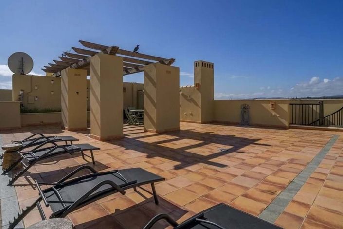 Image No.35-3 Bed Apartment for sale