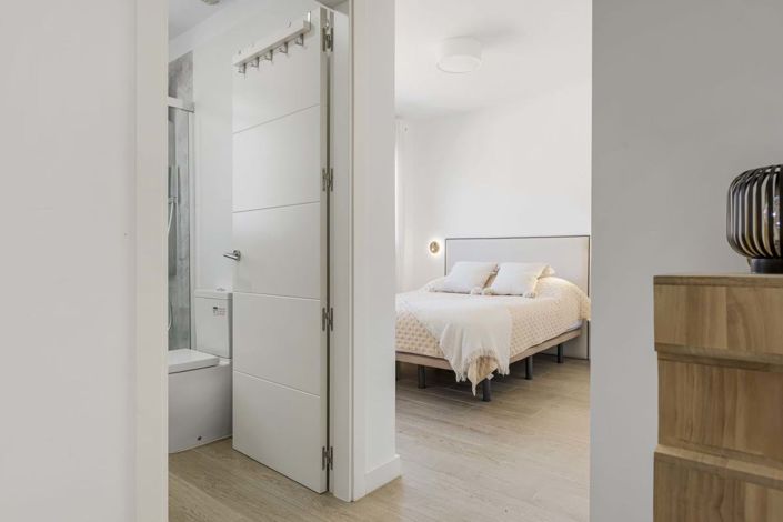 Image No.19-3 Bed Apartment for sale