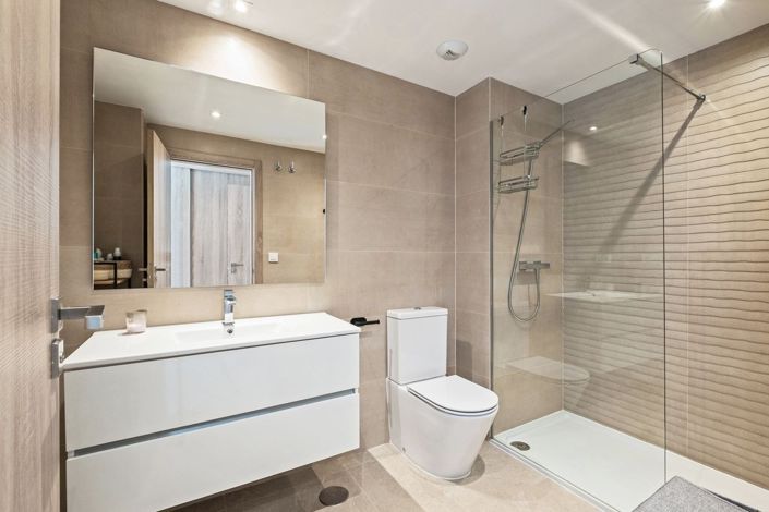 Image No.19-3 Bed Apartment for sale