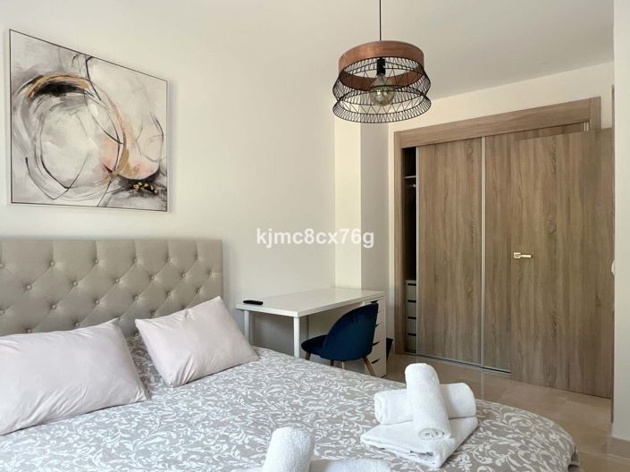 Image No.24-3 Bed Townhouse for sale