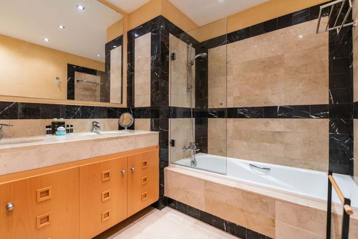 Image No.22-3 Bed Penthouse for sale