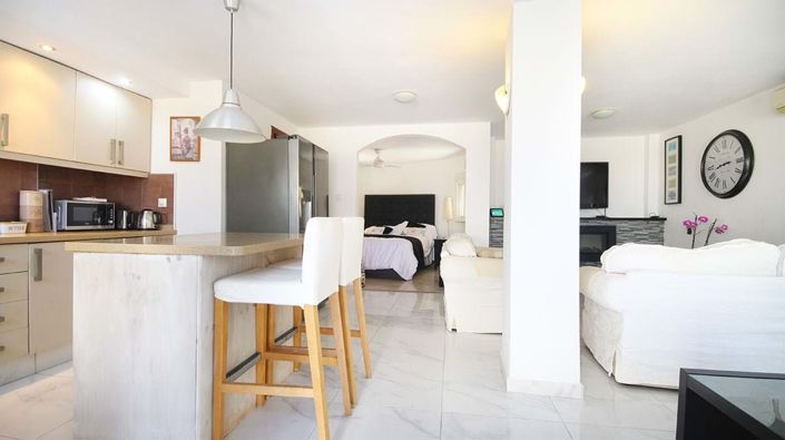 Image No.27-4 Bed Villa for sale