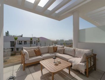 1447-530708-78d1f4f8b6655591b02d22fabb36a692d