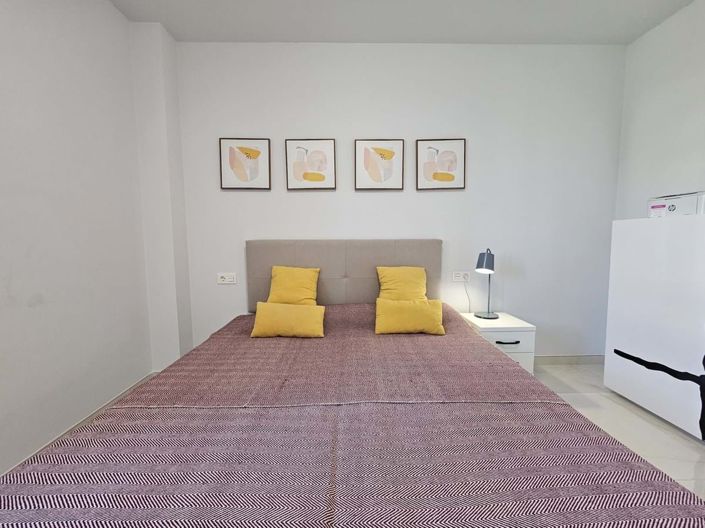 Image No.11-2 Bed Apartment for sale