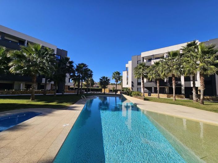 Image No.19-2 Bed Apartment for sale