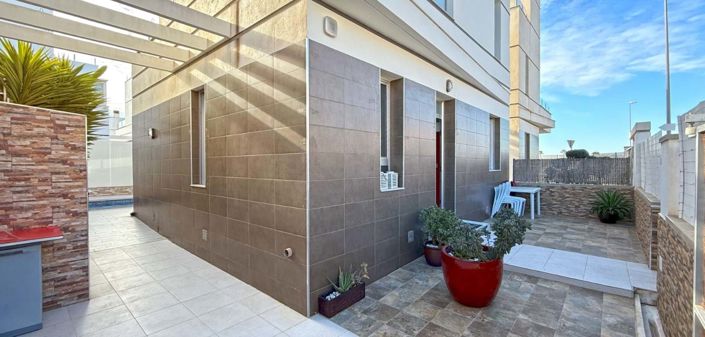 Image No.24-3 Bed Villa for sale