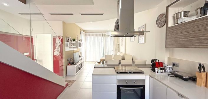 Image No.8-3 Bed Villa for sale