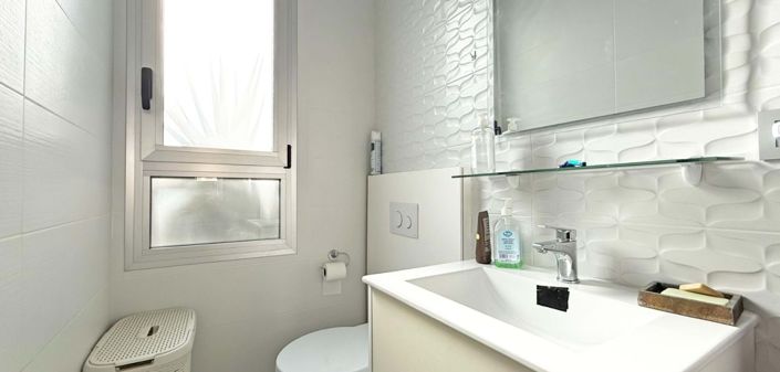 Image No.9-3 Bed Villa for sale