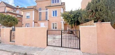 3 Bed Townhouse for sale