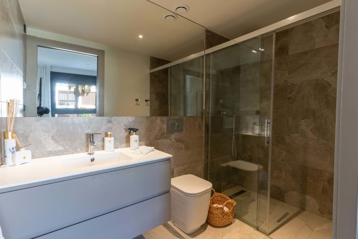 Image No.27-3 Bed Penthouse for sale