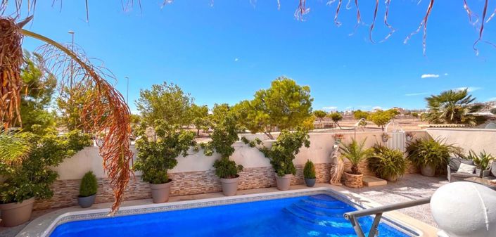 Image No.26-4 Bed Villa for sale