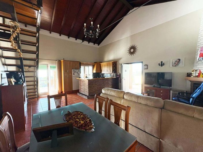 Image No.17-3 Bed Villa for sale