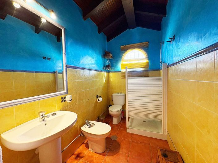 Image No.29-3 Bed Villa for sale