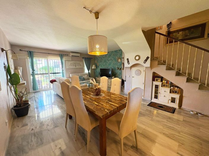 Image No.4-3 Bed Townhouse for sale