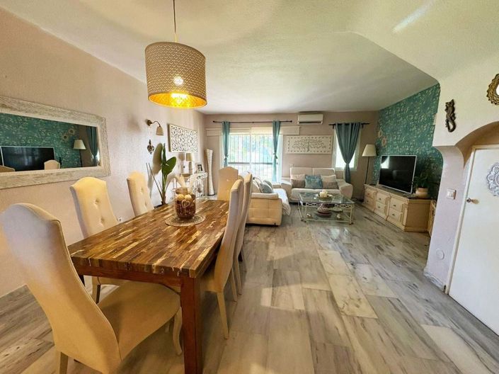 Image No.5-3 Bed Townhouse for sale