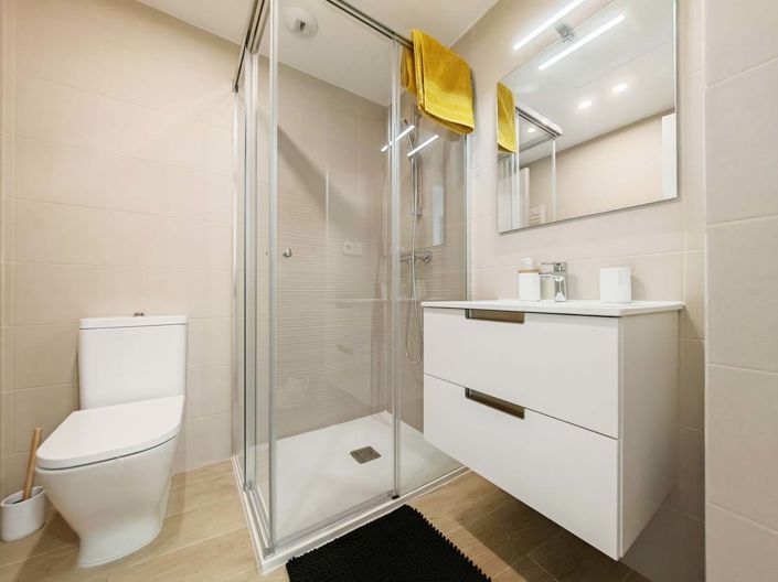 Image No.11-2 Bed Apartment for sale