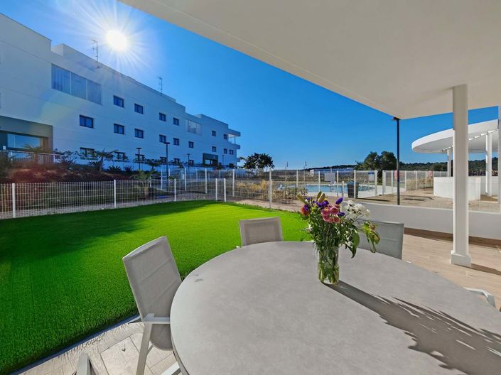 Image No.2-2 Bed Apartment for sale