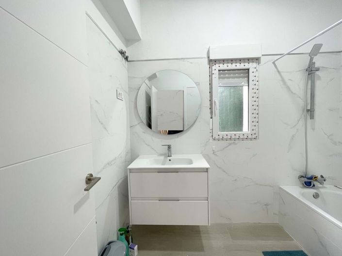 Image No.14-3 Bed Villa for sale