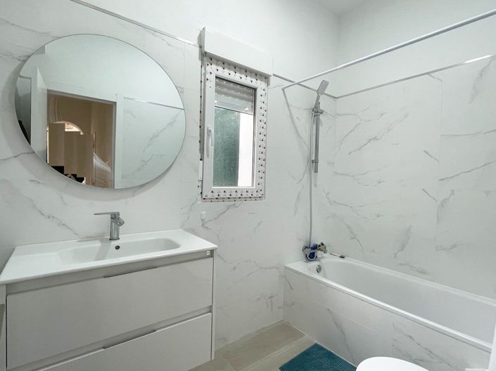 Image No.15-3 Bed Villa for sale