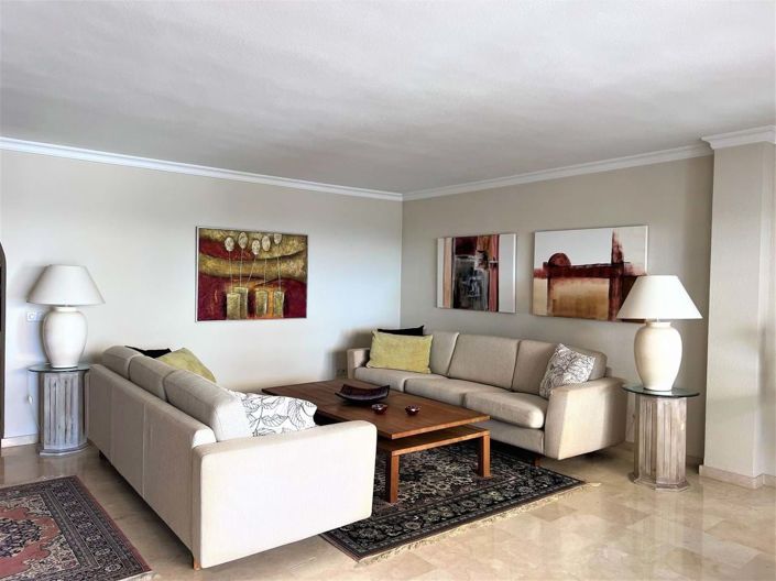 Image No.17-4 Bed Apartment for sale