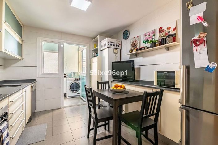 Image No.7-3 Bed Apartment for sale