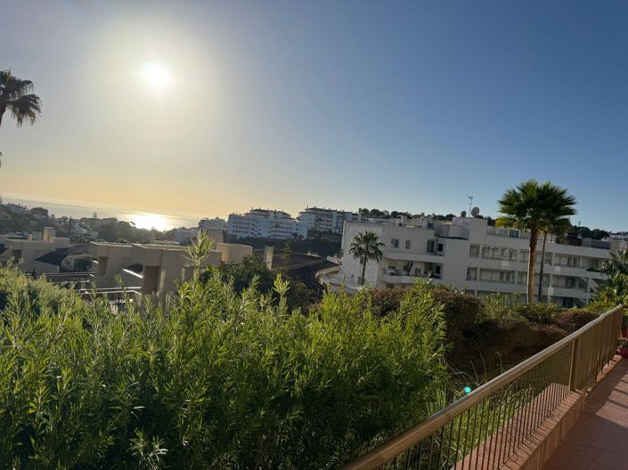 Image No.10-3 Bed Apartment for sale