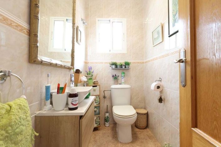 Image No.19-2 Bed Villa for sale